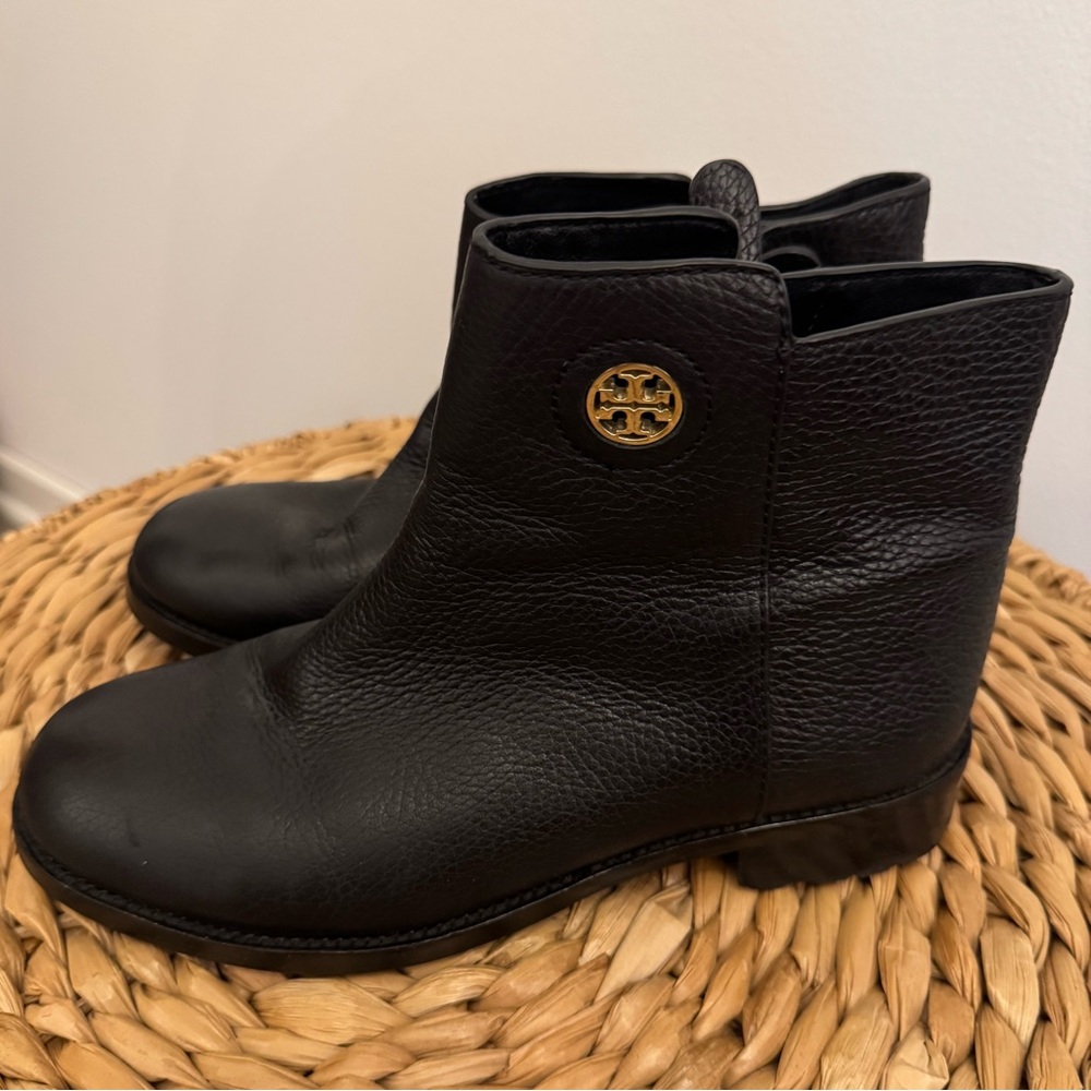 Tori Burch Boots